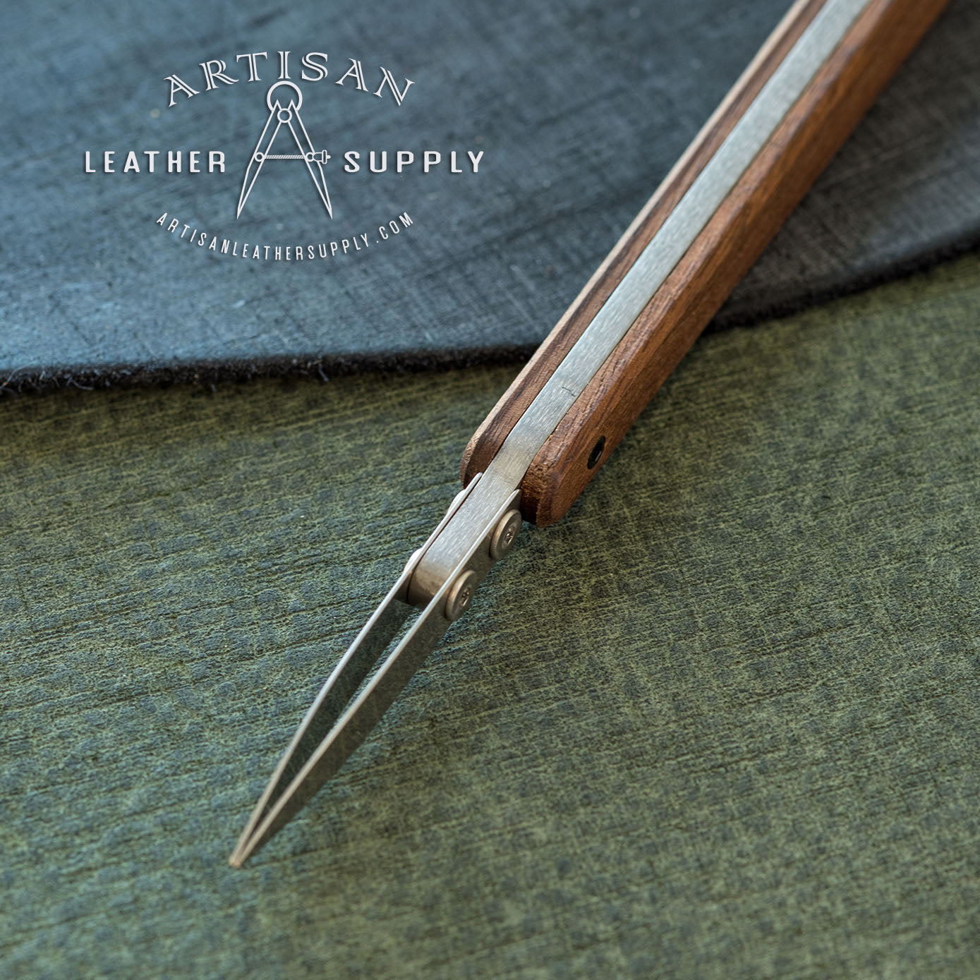 Duckbill Ruling Pen