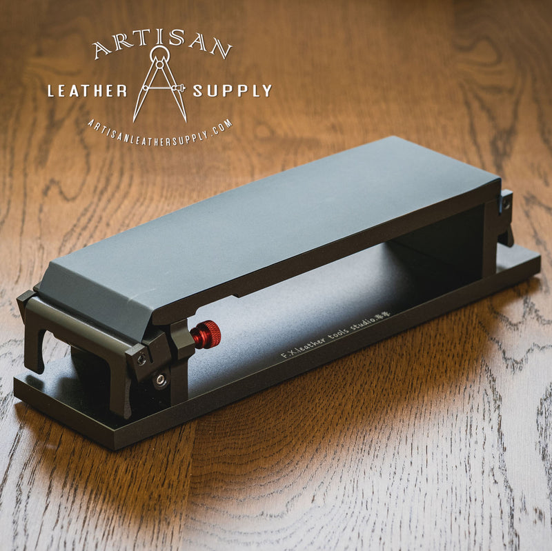 https://www.artisanleathersupply.com/cdn/shop/products/ALS_sandpaper_jig_02_800x.jpg?v=1635903604